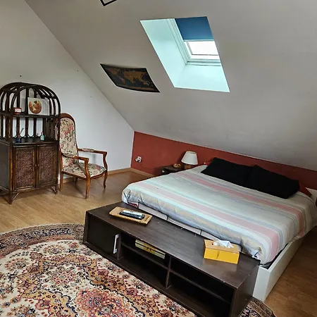 Maison Proche Boulerie Jump Savigne L'eveque, Proche Circuit 24h Prázdninový dům Saint-Corneille